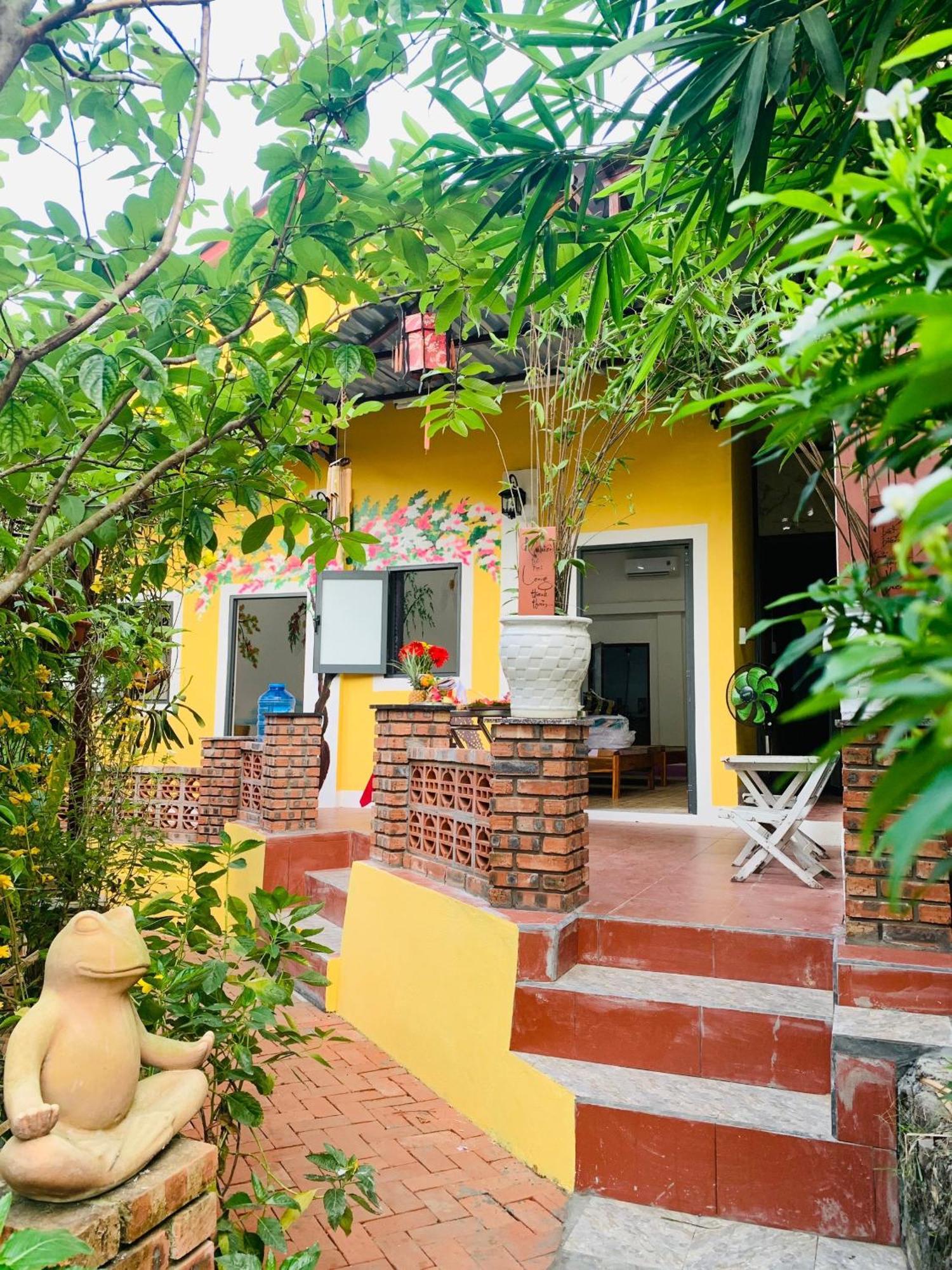 Hue Lotus Homestay Exteriör bild